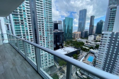 Condo in Miami, Florida, 1 bedroom  № 1862560 - photo 11