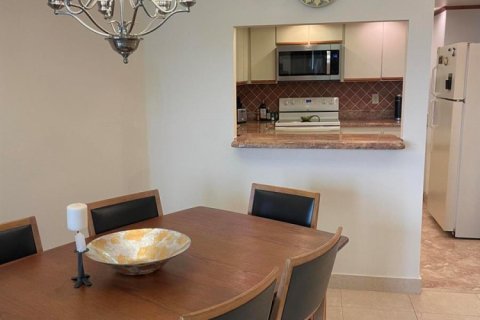 Copropriété à louer à Riviera Beach, Floride: 2 chambres, 113.25 m2 № 2397825 - photo 4