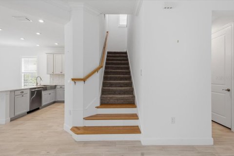 Villa ou maison à vendre à Sarasota, Floride: 4 chambres, 232.16 m2 № 2310115 - photo 17