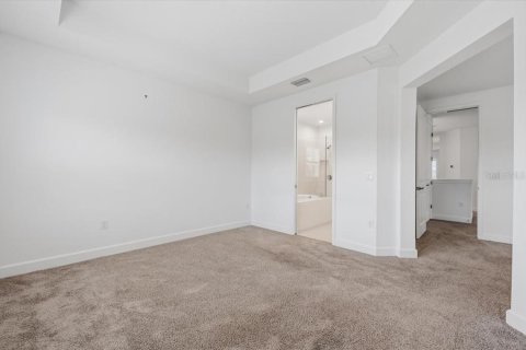 Villa ou maison à vendre à Sarasota, Floride: 4 chambres, 232.16 m2 № 2310115 - photo 27