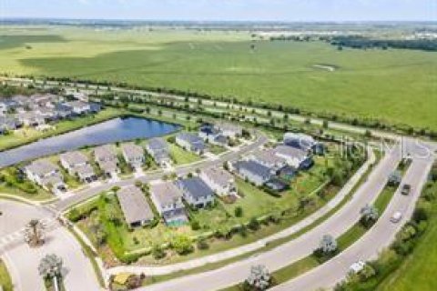Villa ou maison à vendre à Sarasota, Floride: 4 chambres, 232.16 m2 № 2310115 - photo 3