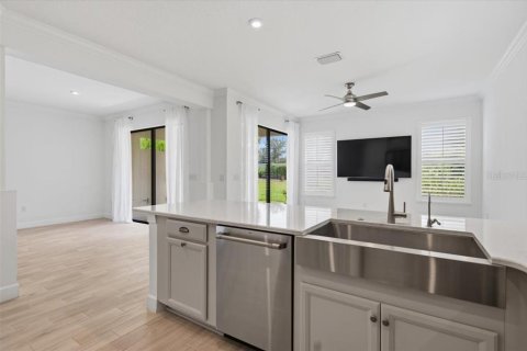 Villa ou maison à vendre à Sarasota, Floride: 4 chambres, 232.16 m2 № 2310115 - photo 12