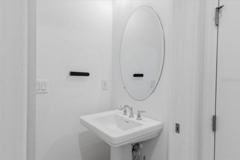 Villa ou maison à vendre à Sarasota, Floride: 4 chambres, 232.16 m2 № 2310115 - photo 15