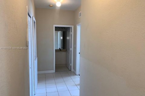 Condominio en alquiler en Homestead, Florida, 3 dormitorios, 109.81 m2 № 1990139 - foto 6
