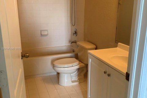 Condominio en alquiler en Homestead, Florida, 3 dormitorios, 109.81 m2 № 1990139 - foto 9