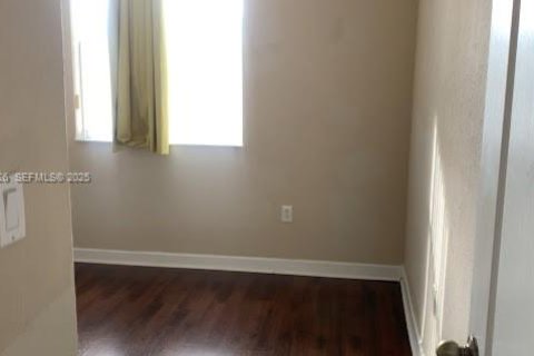 Condominio en alquiler en Homestead, Florida, 3 dormitorios, 109.81 m2 № 1990139 - foto 11