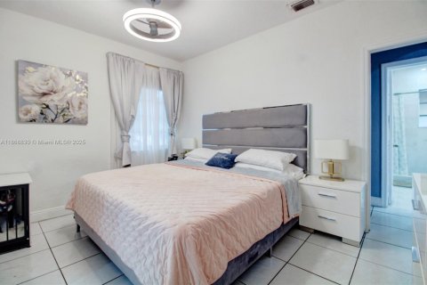 Купить виллу или дом в Хайалиа, Флорида 2 спальни, 92.07м2, № 1896531 - фото 10