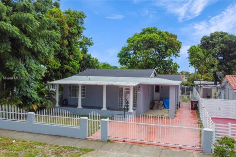 Купить виллу или дом в Хайалиа, Флорида 2 спальни, 92.07м2, № 1896531 - фото 21