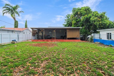 Купить виллу или дом в Хайалиа, Флорида 2 спальни, 92.07м2, № 1896531 - фото 6