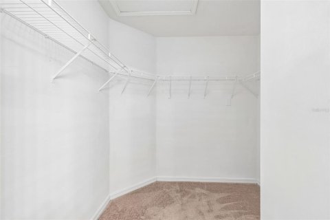 Townhouse in Tampa, Florida 3 bedrooms, 192.4 sq.m. № 2147576 - photo 14