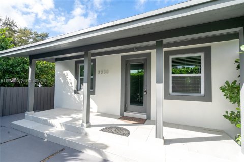 Villa ou maison à Miami, Floride 3 chambres, 201.88 m2 № 2090575