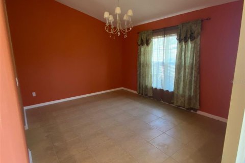 Villa ou maison à louer à Kissimmee, Floride: 4 chambres, 204.76 m2 № 2403037 - photo 10