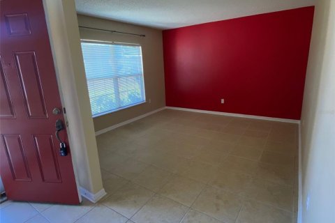 Villa ou maison à louer à Kissimmee, Floride: 4 chambres, 204.76 m2 № 2403037 - photo 7