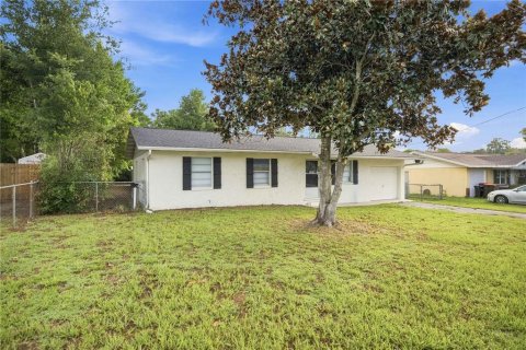 Casa en venta en Belleview, Florida, 3 dormitorios, 109.81 m2 № 2208102 - foto 2