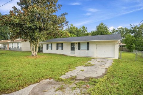 Casa en venta en Belleview, Florida, 3 dormitorios, 109.81 m2 № 2208102 - foto 3