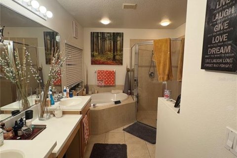 Villa ou maison à vendre à Bradenton, Floride: 3 chambres, 183.95 m2 № 1563920 - photo 8
