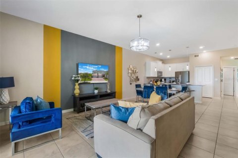 Condo in Davenport, Florida, 2 bedrooms  № 1868875 - photo 5
