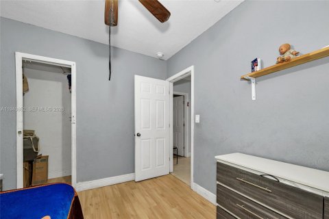 Casa en venta en Miami, Florida, 3 dormitorios, 135.82 m2 № 2000420 - foto 21