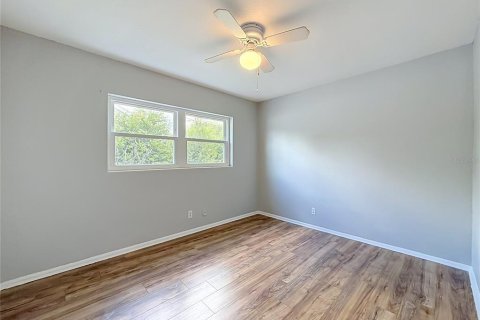 Villa ou maison à vendre à Orlando, Floride: 4 chambres, 136.94 m2 № 2422805 - photo 17