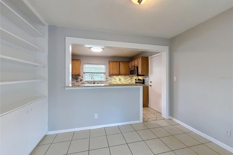 Villa ou maison à vendre à Orlando, Floride: 4 chambres, 136.94 m2 № 2422805 - photo 14