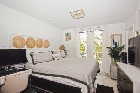 Adosado en venta en Homestead, Florida, 4 dormitorios, 139.35 m2 № 1929658 - foto 18