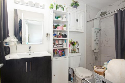 Adosado en venta en Homestead, Florida, 4 dormitorios, 139.35 m2 № 1929658 - foto 21