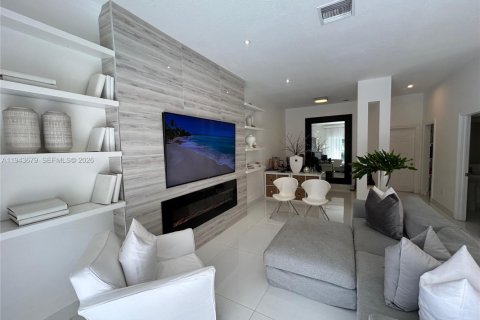 Villa ou maison à louer à Miramar, Floride: 3 chambres, 198.81 m2 № 2000556 - photo 7