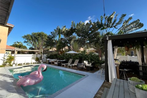 Villa ou maison à louer à Miramar, Floride: 3 chambres, 198.81 m2 № 2000556 - photo 10