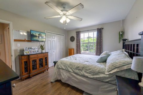 House in Port Charlotte, Florida 3 bedrooms, 96.43 sq.m. № 2092563 - photo 17