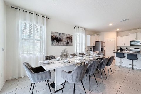 Casa en venta en Davenport, Florida, 7 dormitorios, 336.86 m2 № 2212615 - foto 15