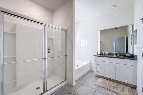 Casa en venta en Davenport, Florida, 7 dormitorios, 336.86 m2 № 2212615 - foto 20