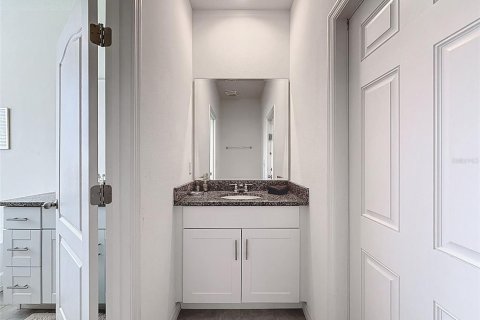Casa en venta en Davenport, Florida, 7 dormitorios, 336.86 m2 № 2212615 - foto 24