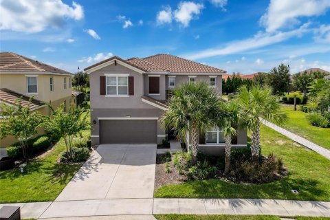House in Davenport, Florida 7 bedrooms, 336.86 sq.m. № 2212615