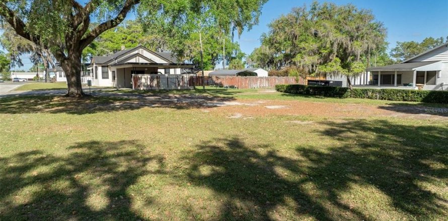 Immobilier commercial à Ocala, Floride № 2214971