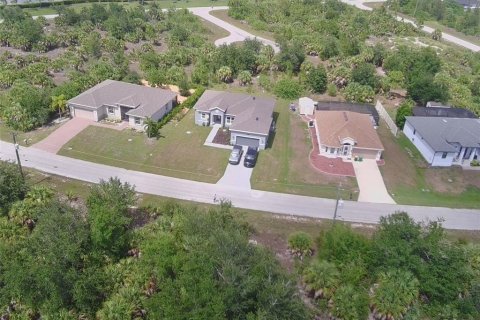 Land in Port Charlotte, Florida № 2227529 - photo 3