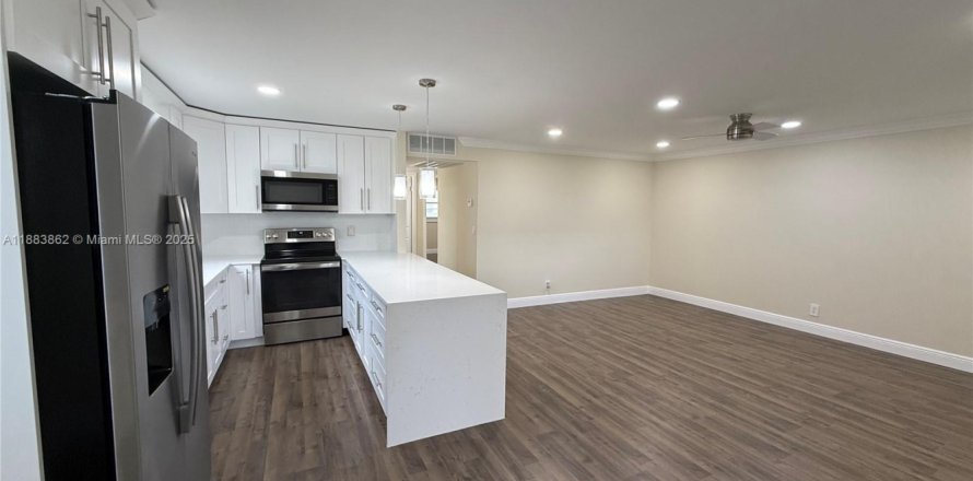 Condominio en Delray Beach, Florida, 2 dormitorios № 1930946