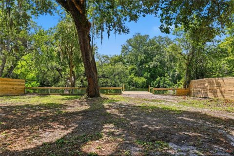 Villa ou maison à vendre à Tampa, Floride: 3 chambres, 158.31 m2 № 2231575 - photo 2