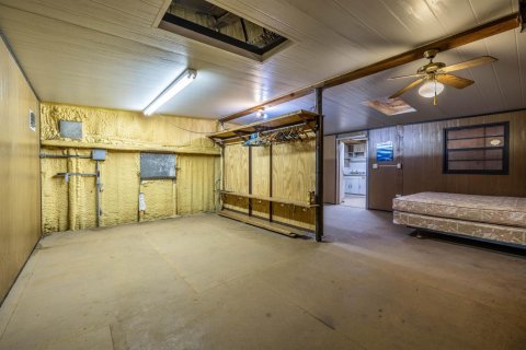 Casa en venta en Port St. Lucie, Florida, 1 dormitorio, 180.6 m2 № 2078294 - foto 21