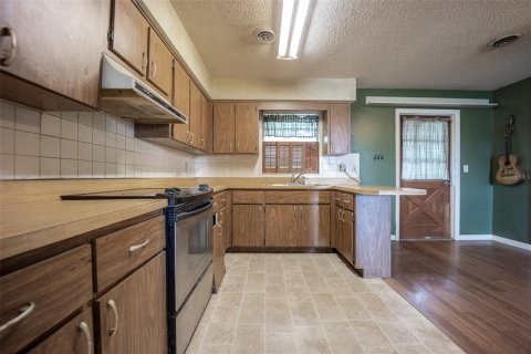 Купить виллу или дом в Колмен, Флорида 8 комнат, 108.7м2, № 585441 - фото 6