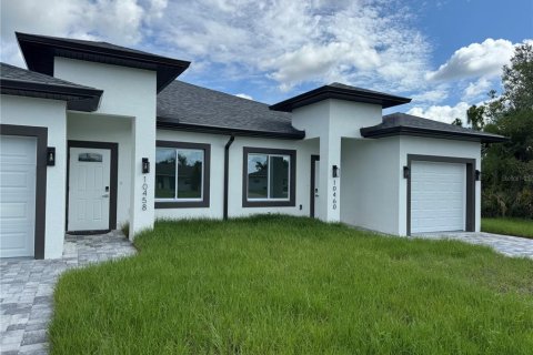 Apartamento en alquiler en Englewood, Florida, 3 dormitorios, 111.48 m2 № 1910162 - foto 1