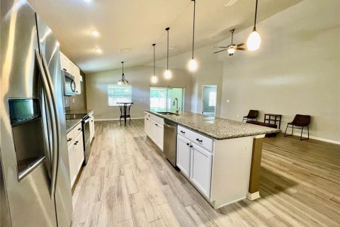 Casa en venta en Ocala, Florida, 3 dormitorios, 185.62 m2 № 1746821 - foto 4