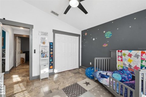 House in New Port Richey, Florida 3 bedrooms, 148.18 sq.m. № 1415894 - photo 27