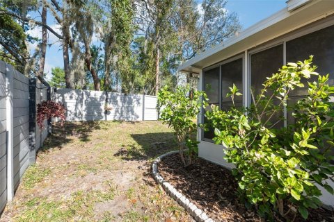 House in New Port Richey, Florida 3 bedrooms, 148.18 sq.m. № 1415894 - photo 29