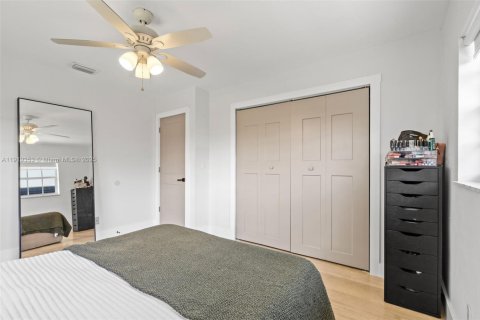 Villa ou maison à vendre à Miami, Floride: 4 chambres, 163.88 m2 № 1974454 - photo 20