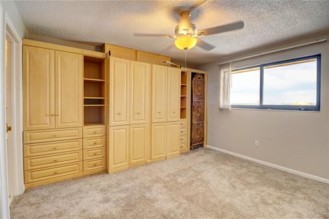 Купить кондоминиум в Кейп-Корал, Флорида 8 комнат, 98.94м2, № 2232941 - фото 15