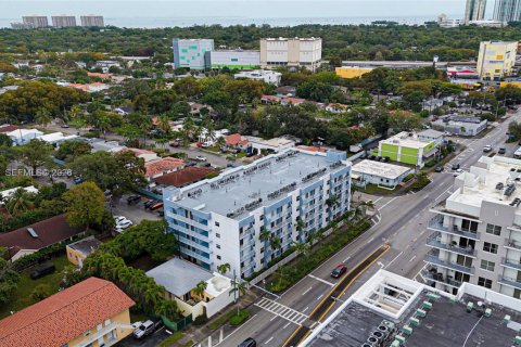 Apartamento en alquiler en Miami, Florida, 2 dormitorios, 58.06 m2 № 2005953 - foto 26