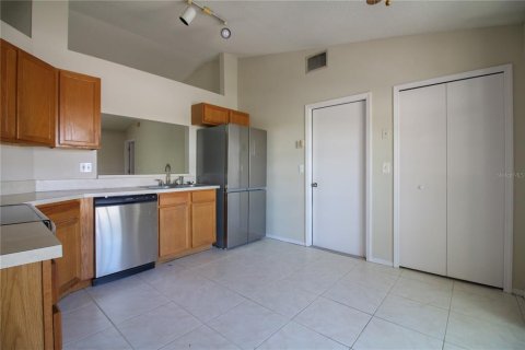 House in Lakeland, Florida 3 bedrooms, 116.31 sq.m. № 2379663 - photo 5