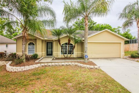 House in Lakeland, Florida 3 bedrooms, 116.31 sq.m. № 2379663