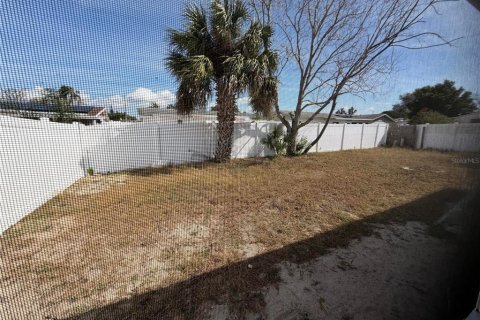Casa en venta en Port Richey, Florida, 2 dormitorios, 132.66 m2 № 2166279 - foto 19