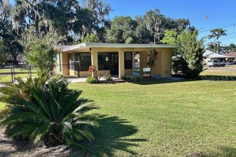 House in Lake Panasoffkee, Florida 2 bedrooms, 72.84 sq.m. № 1644312 - photo 2